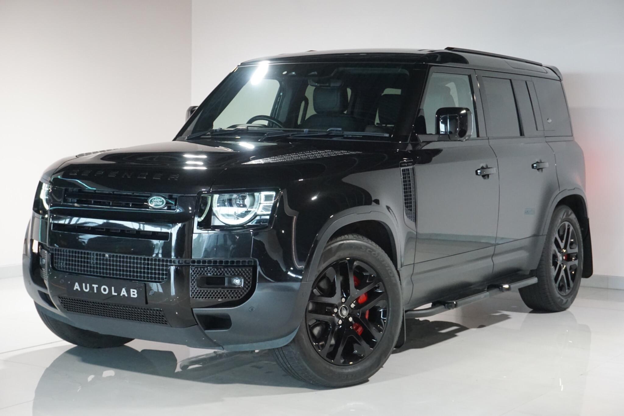 Land Rover Defender 110 3.0 D300 MHEV HSE SUV 5dr Diesel Auto 4WD Euro 6 (s/s) (300 ps)